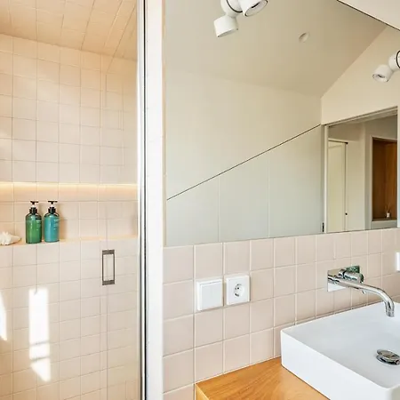 San Simon, Centrico En